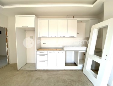 Квартира на 1-м этаже в резиденции на завершающем этапе строительства, в новом районе Аланьи - Чиплаклы-id-6835-фото-4