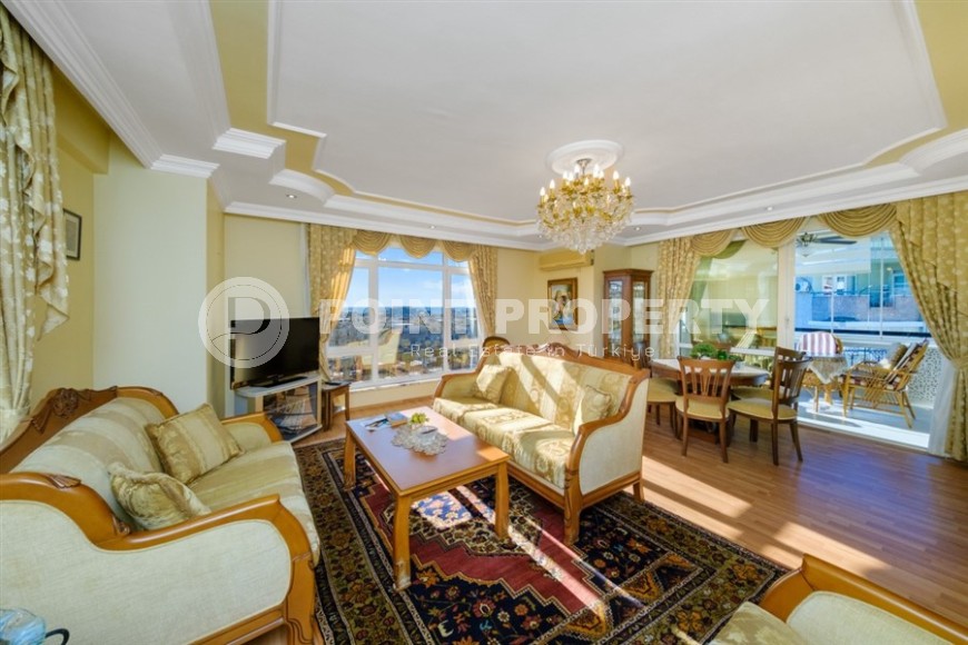 Атмосферная квартира с панорамным видом на море, на 6-м этаже в 600 метрах от знаменитого пляжа Клеопатры-id-6837-фото-2