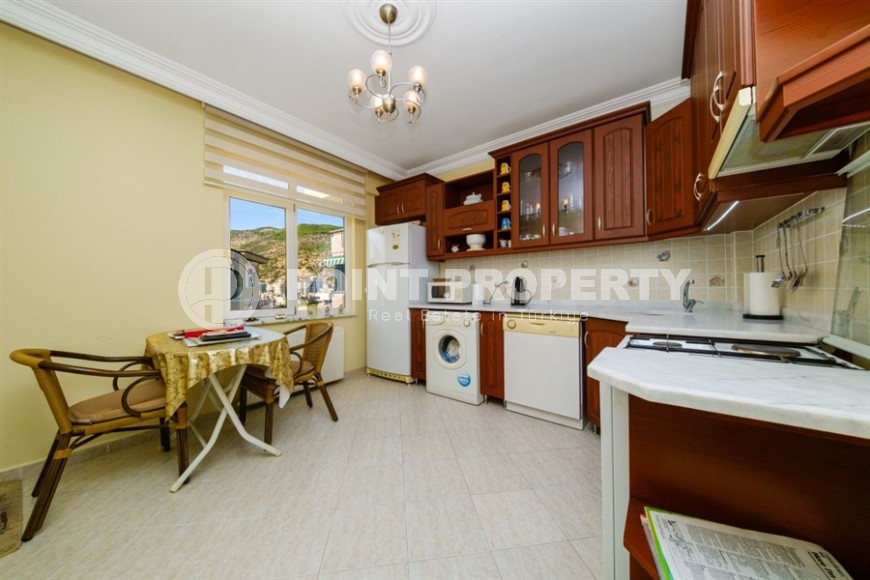 Атмосферная квартира с панорамным видом на море, на 6-м этаже в 600 метрах от знаменитого пляжа Клеопатры-id-6837-фото-4