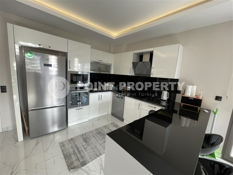 Квартира с современным дизайном, комфортабельной мебелью и всей необходимой бытовой техникой, в центре престижного района Аланьи - Кестель-id-6843-фото-4