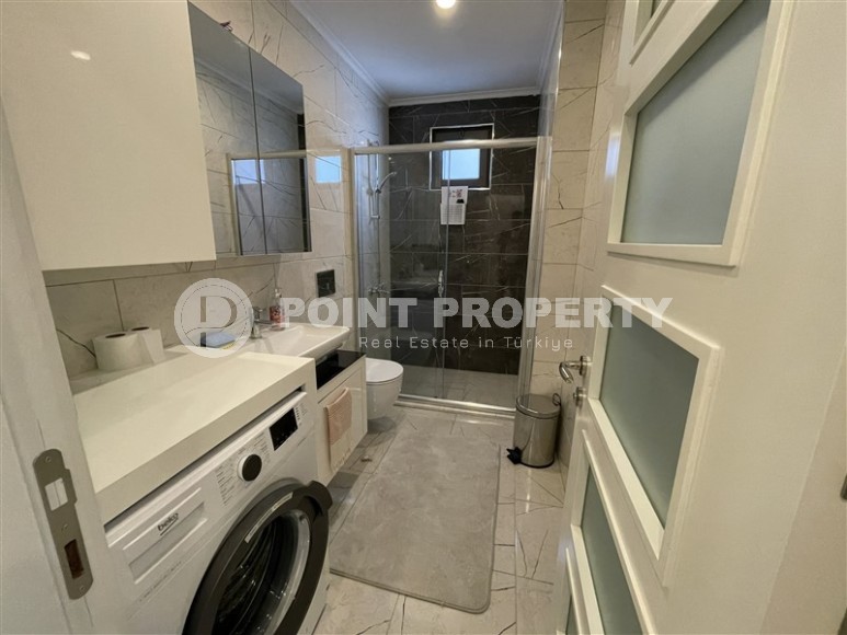 Квартира с современным дизайном, комфортабельной мебелью и всей необходимой бытовой техникой, в центре престижного района Аланьи - Кестель-id-6843-фото-9