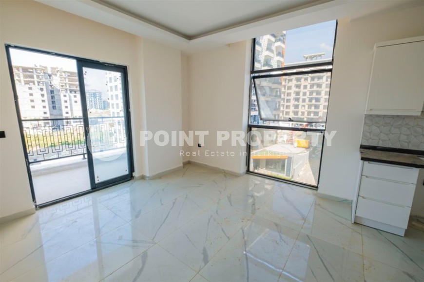 Небольшая новая квартира с чистовой отделкой в благоустроенном жилом комплексе, введенном в эксплуатацию в 2023 году-id-6858-фото-3