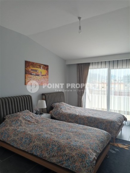Duplex apartment on the 6th floor with an attic 300 meters from the sea, in the center of Mahmutlar-id-6859-photo-8