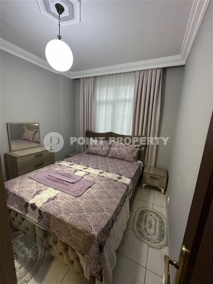 Affordable apartment with furniture and household appliances, on the 1st floor, 850 meters from the sea-id-6860-photo-4