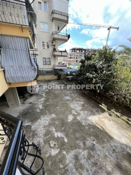 Affordable apartment with furniture and household appliances, on the 1st floor, 850 meters from the sea-id-6860-photo-9