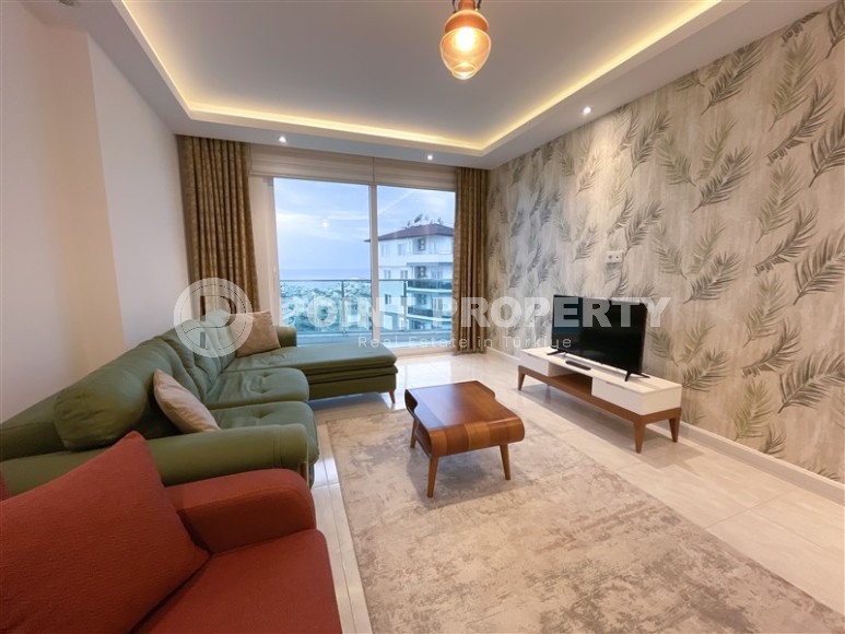 Comfortable apartment with modern design, furniture and household appliances, 200 meters from the sea, in the center of Mahmutlar-id-6863-photo-2