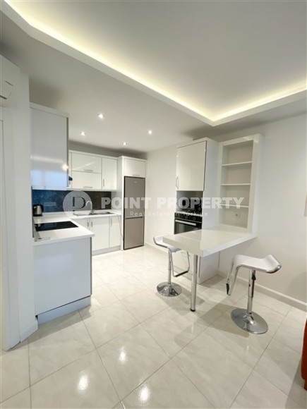 Comfortable apartment with modern design, furniture and household appliances, 200 meters from the sea, in the center of Mahmutlar-id-6863-photo-4