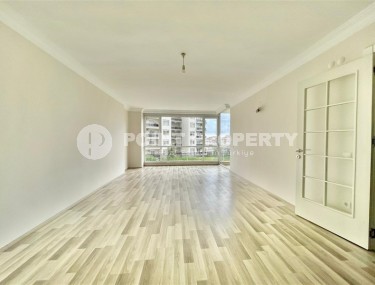 Spacious 2+1 apartment with a total area of 120 m2, in a comfortable, quiet area of Alanya - Cikcilli-id-6873-photo-2