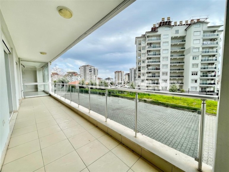 Spacious 2+1 apartment with a total area of 120 m2, in a comfortable, quiet area of Alanya - Cikcilli-id-6873-photo-10