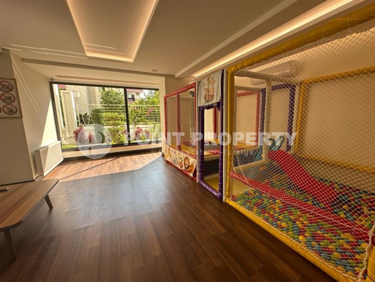 Панорамная двухуровневая квартира на 9-м этаже с мансардой, в центре современного района Аланьи - Махмутлар-id-6876-фото-15