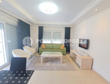 Светлая, просторная квартира 2+1, общей площадью 130 м2, в 500 метрах от моря, в спокойном, благоустроенном районе Аланьи - Тосмур-id-6878-фото-4