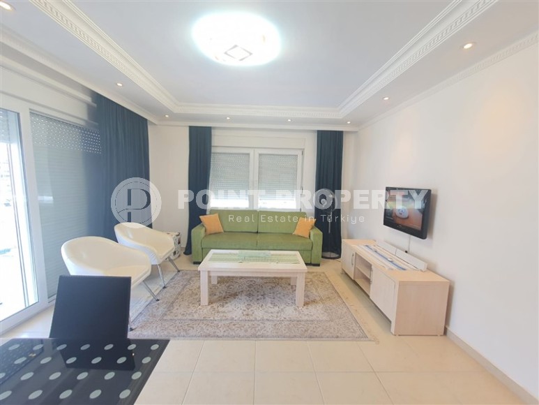 Светлая, просторная квартира 2+1, общей площадью 130 м2, в 500 метрах от моря, в спокойном, благоустроенном районе Аланьи - Тосмур-id-6878-фото-4