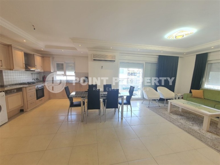 Светлая, просторная квартира 2+1, общей площадью 130 м2, в 500 метрах от моря, в спокойном, благоустроенном районе Аланьи - Тосмур-id-6878-фото-6