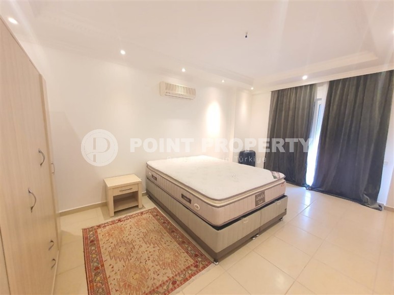 Светлая, просторная квартира 2+1, общей площадью 130 м2, в 500 метрах от моря, в спокойном, благоустроенном районе Аланьи - Тосмур-id-6878-фото-9