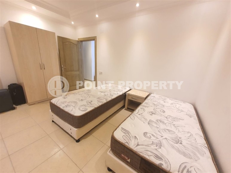 Светлая, просторная квартира 2+1, общей площадью 130 м2, в 500 метрах от моря, в спокойном, благоустроенном районе Аланьи - Тосмур-id-6878-фото-11