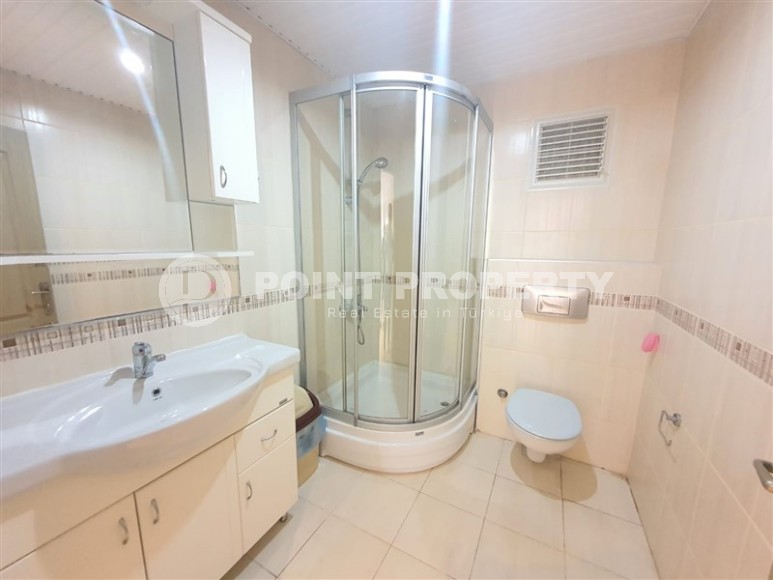 Светлая, просторная квартира 2+1, общей площадью 130 м2, в 500 метрах от моря, в спокойном, благоустроенном районе Аланьи - Тосмур-id-6878-фото-16