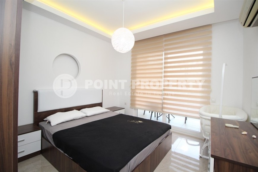 Compact apartment with high-quality renovation, modern furniture and household appliances, in the center of Mahmutlar district-id-6879-photo-5