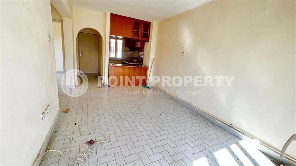 Inexpensive apartment with a convenient location 400 meters from the sea, in the center of Mahmutlar-id-6880-photo-2