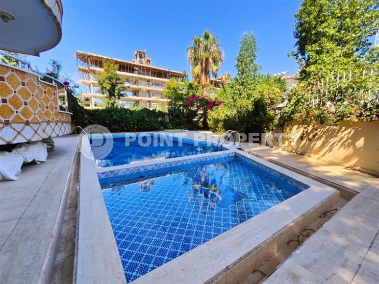 Furnished apartment 2+1 250 meters from the sea, in the center of the popular area of Alanya - Lower Oba-id-6881-photo-13