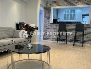 Completely renovated apartment 2+1, 110m², in the center of Alanya 150m from Damlatas beach-id-1537-photo-3