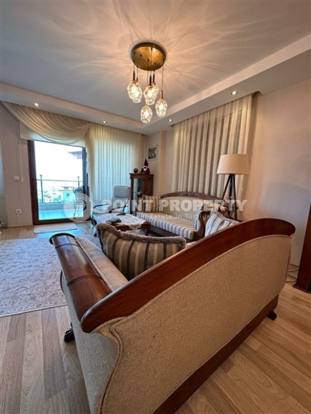 Двухуровневая квартира с видом на море и гору Кале, в престижном районе Аланьи - Хасбахче-id-6884-фото-4