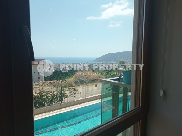 Двухуровневая квартира с видом на море и гору Кале, в престижном районе Аланьи - Хасбахче-id-6884-фото-19
