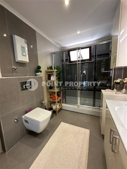 Двухуровневая квартира с видом на море и гору Кале, в престижном районе Аланьи - Хасбахче-id-6884-фото-22