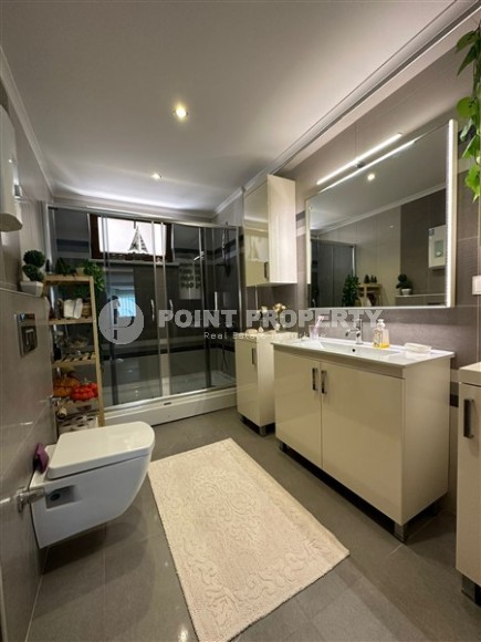 Двухуровневая квартира с видом на море и гору Кале, в престижном районе Аланьи - Хасбахче-id-6884-фото-23