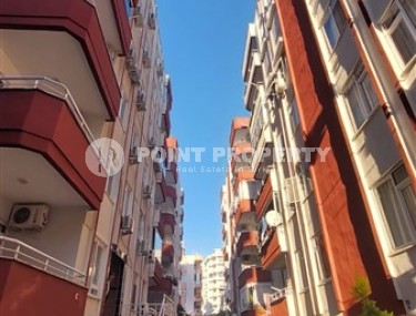 Inexpensive apartment 200 meters from the sea, in the center of the popular area of Alanya - Mahmutlar-id-6886-photo-1