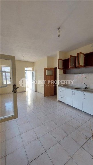 Inexpensive apartment 200 meters from the sea, in the center of the popular area of Alanya - Mahmutlar-id-6886-photo-3