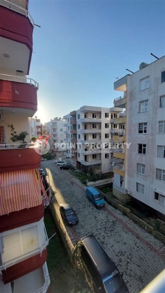 Inexpensive apartment 200 meters from the sea, in the center of the popular area of Alanya - Mahmutlar-id-6886-photo-17