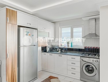 Bright, comfortable apartment 2+1 on the 2nd floor, in the center of Mahmutlar district-id-6887-photo-5