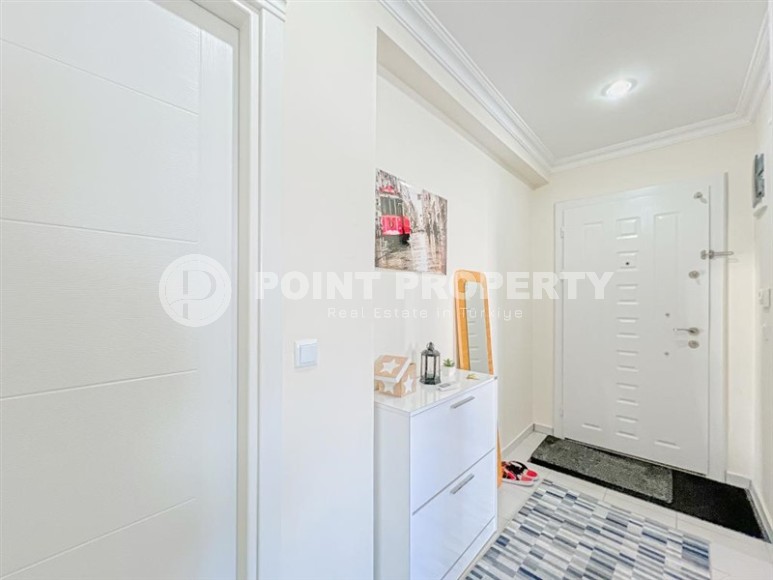 Bright, comfortable apartment 2+1 on the 2nd floor, in the center of Mahmutlar district-id-6887-photo-11