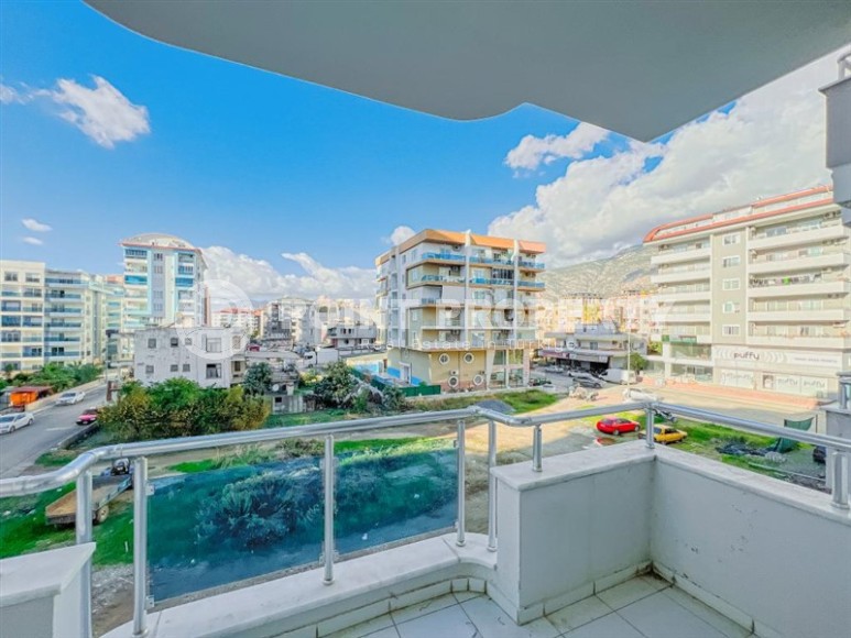 Bright, comfortable apartment 2+1 on the 2nd floor, in the center of Mahmutlar district-id-6887-photo-19