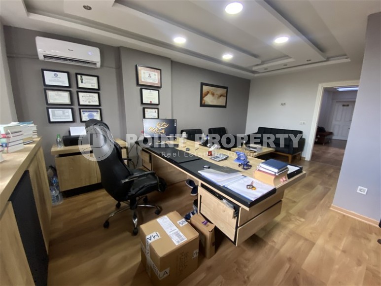 Помещение под офис в центре Аланьи с возможностью получения гражданства Турции-id-6888-фото-6