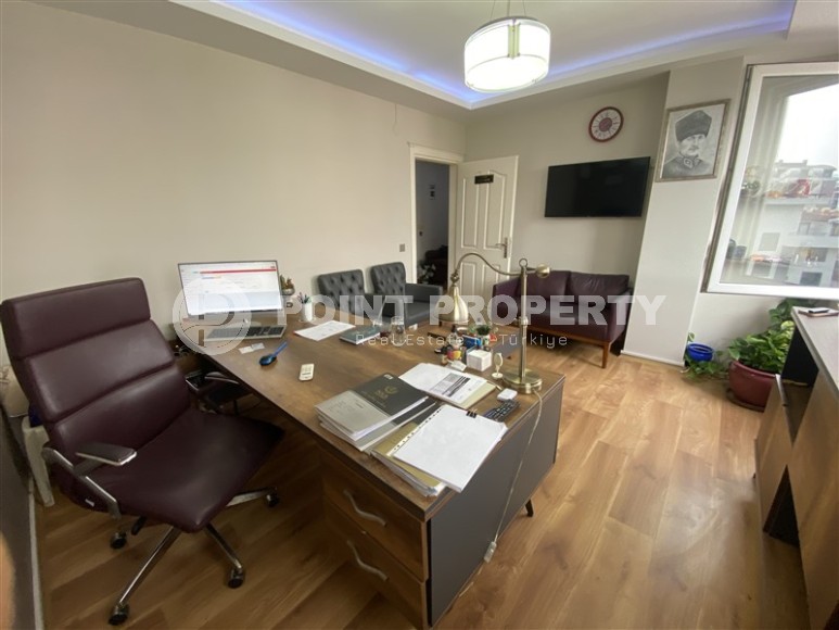 Помещение под офис в центре Аланьи с возможностью получения гражданства Турции-id-6888-фото-9
