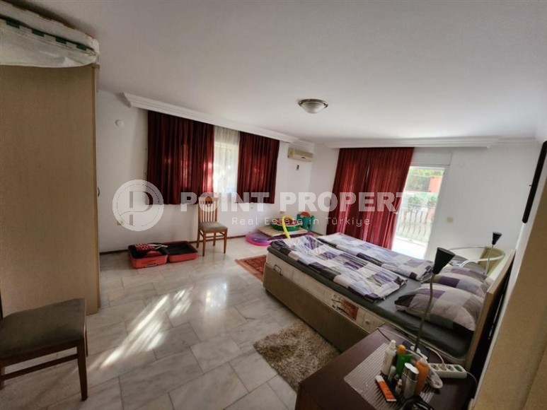 Большая двухуровневая квартира 4+1 на 1-м и 2-м этажах в ухоженном, симпатичном жилом комплексе на берегу реки Дим-Чай-id-6890-фото-9