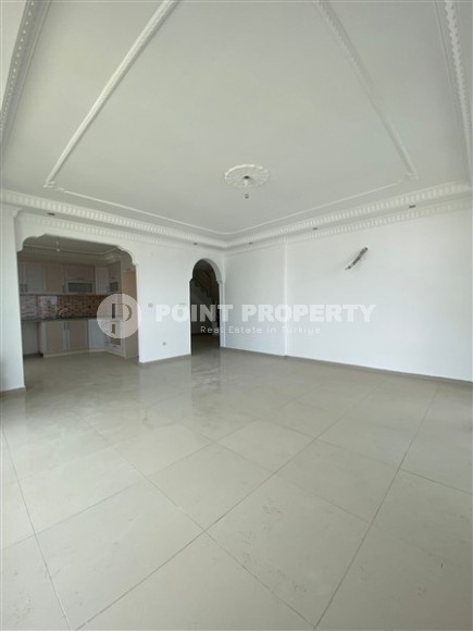 Spacious duplex 5+1, with a total area of 260 m2, on the 6th floor with an attic, in the picturesque area of Alanya - Avsallar-id-6891-photo-2