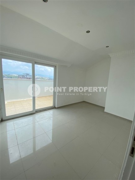 Spacious duplex 5+1, with a total area of 260 m2, on the 6th floor with an attic, in the picturesque area of Alanya - Avsallar-id-6891-photo-8