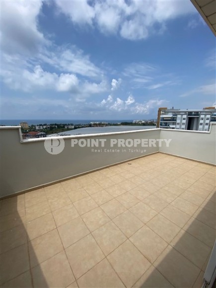 Spacious duplex 5+1, with a total area of 260 m2, on the 6th floor with an attic, in the picturesque area of Alanya - Avsallar-id-6891-photo-14