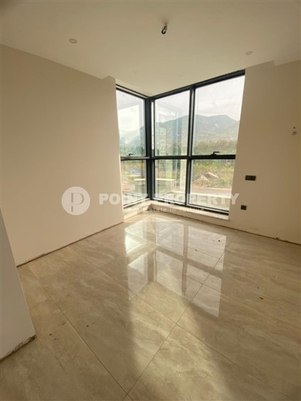 Небольшая квартира с чистовой отделкой, на 1-м этаже в жилом комплексе на финальном этапе строительства-id-6893-фото-3