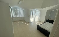 Large two-level apartment 5+1, with a total area of 380 m2, on the 4th floor with an attic in a popular area of Alanya - Lower Oba-id-6895-photo-5