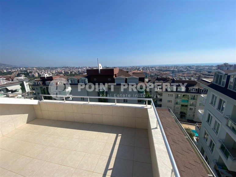 Large two-level apartment 5+1, with a total area of 380 m2, on the 4th floor with an attic in a popular area of Alanya - Lower Oba-id-6895-photo-15