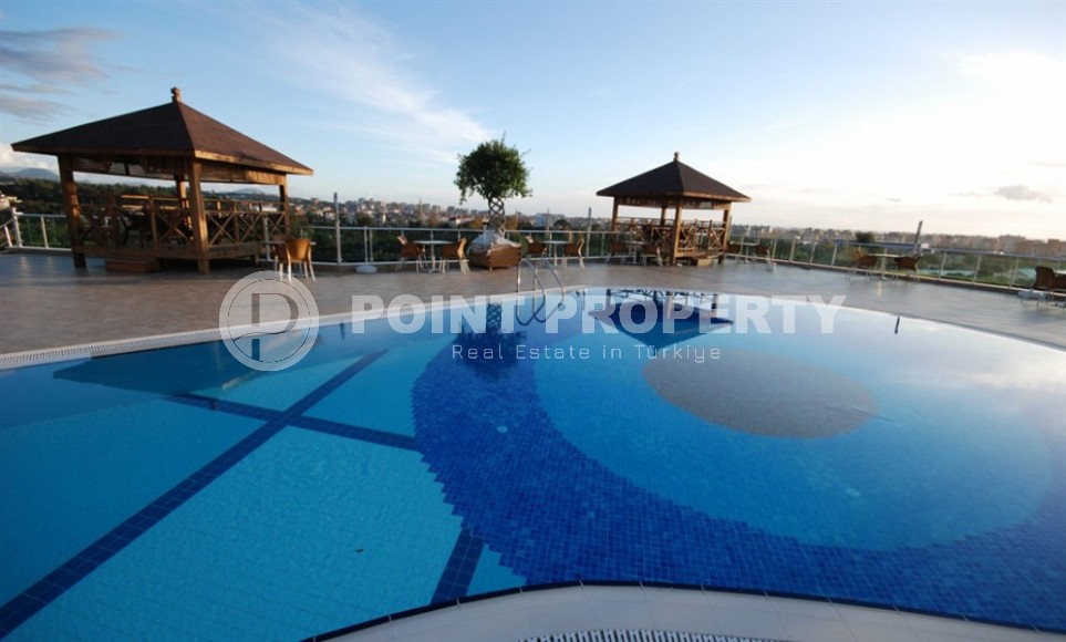 Large two-level apartment 5+1, with a total area of 380 m2, on the 4th floor with an attic in a popular area of Alanya - Lower Oba-id-6895-photo-21