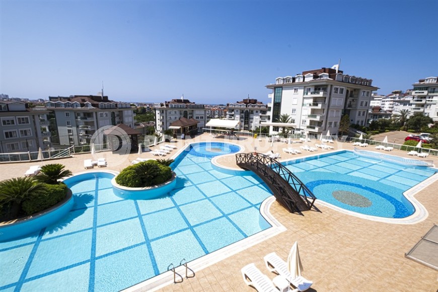 Large two-level apartment 5+1, with a total area of 380 m2, on the 4th floor with an attic in a popular area of Alanya - Lower Oba-id-6895-photo-22