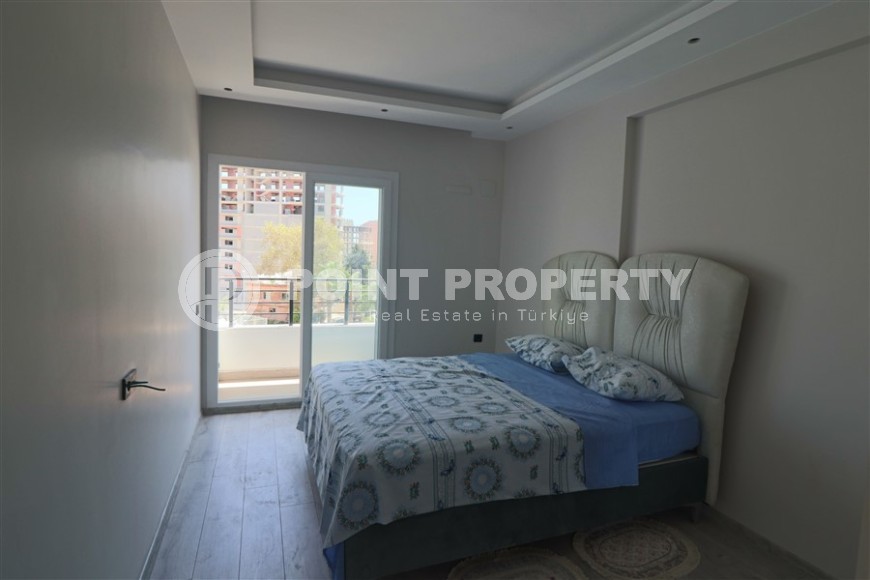 New apartment with furniture and household appliances 500 meters from the sea, in the center of Tomyuk district-id-6901-photo-4