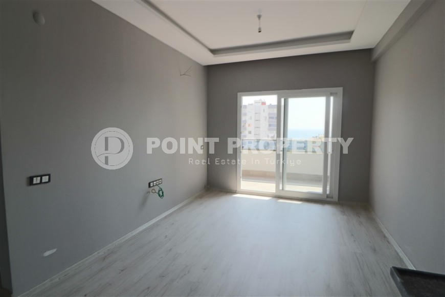 Панорамная квартира с видом на море на 13-м этаже в новом жилом комплексе, в центре района Арпачбахшиш-id-6904-фото-3