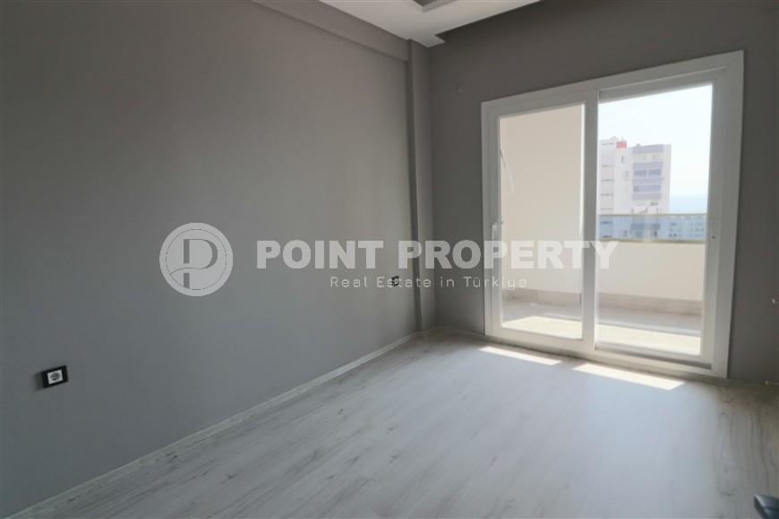 Панорамная квартира с видом на море на 13-м этаже в новом жилом комплексе, в центре района Арпачбахшиш-id-6904-фото-4