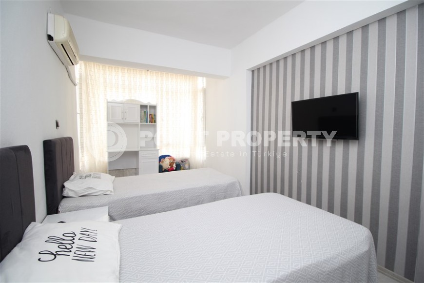 Spacious apartment 2+1, with a total area of 120 m2, on the 3rd floor in a building built in 2003-id-6911-photo-6