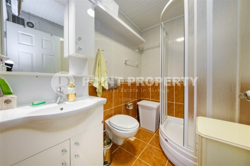 Comfortable apartment with modern design, furniture and household appliances, 750 meters from the sea-id-6913-photo-10